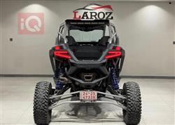 پۆلاریس RZR
